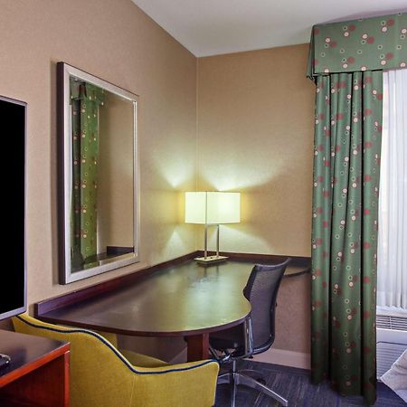Hampton Inn And Suites Merced Extérieur photo