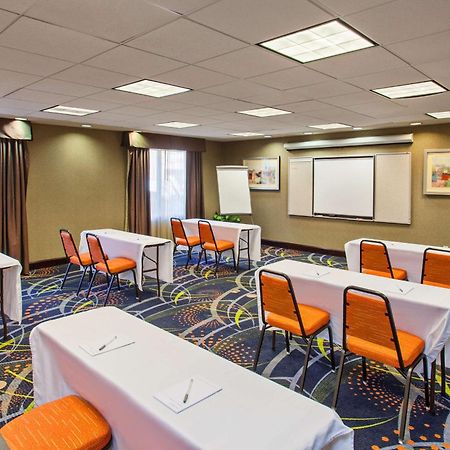 Hampton Inn And Suites Merced Extérieur photo