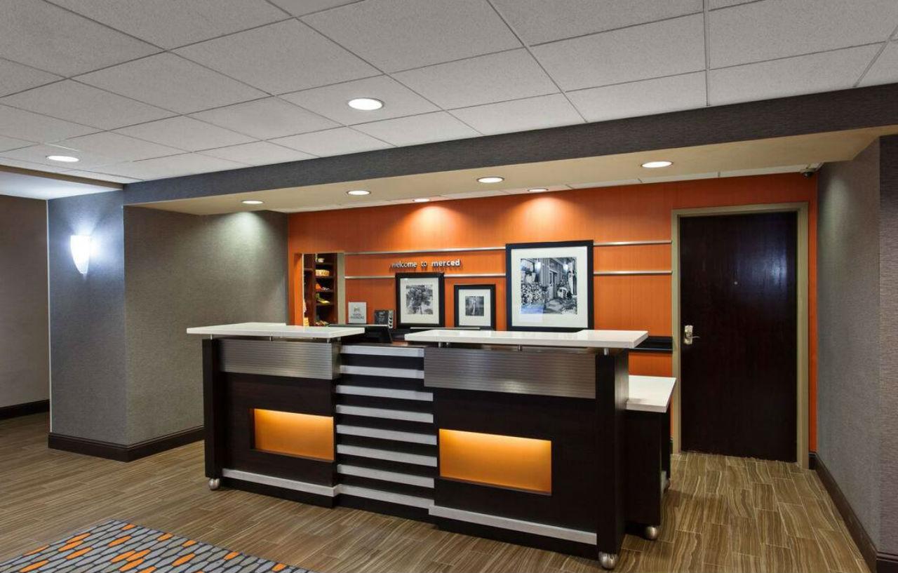 Hampton Inn And Suites Merced Extérieur photo