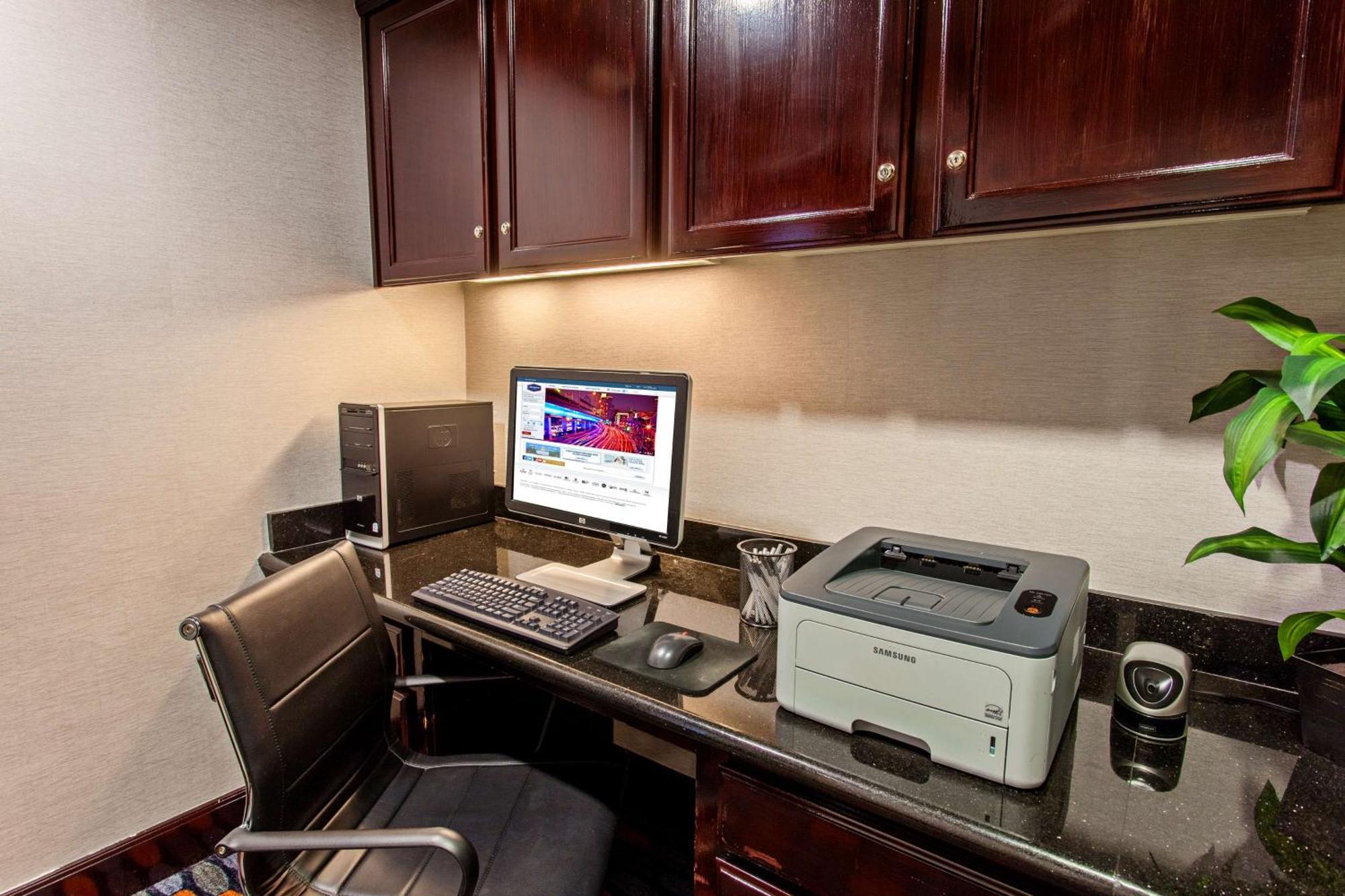 Hampton Inn And Suites Merced Extérieur photo